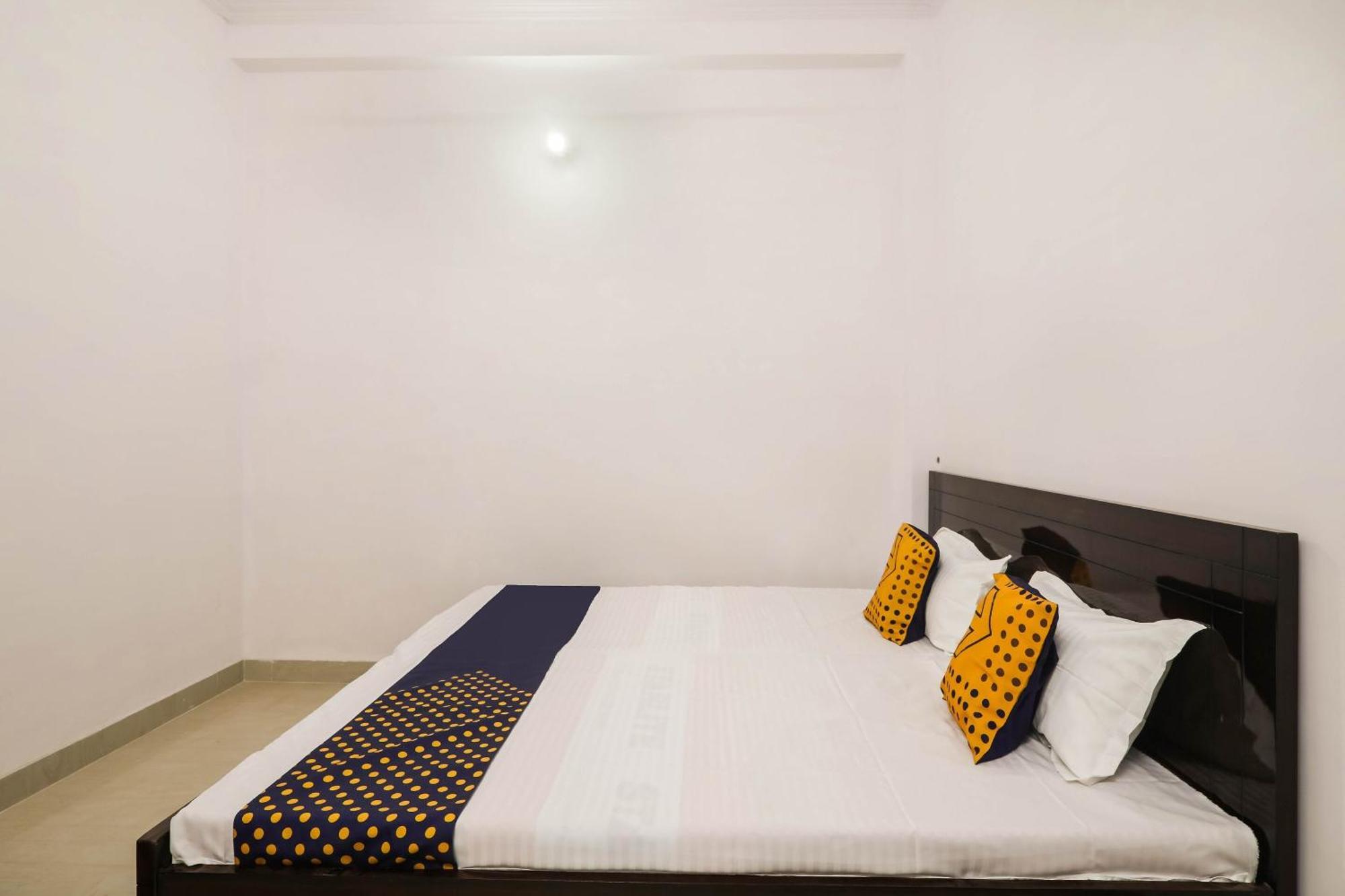 Spot On 76421 Kuldeep Inn Bheta المظهر الخارجي الصورة